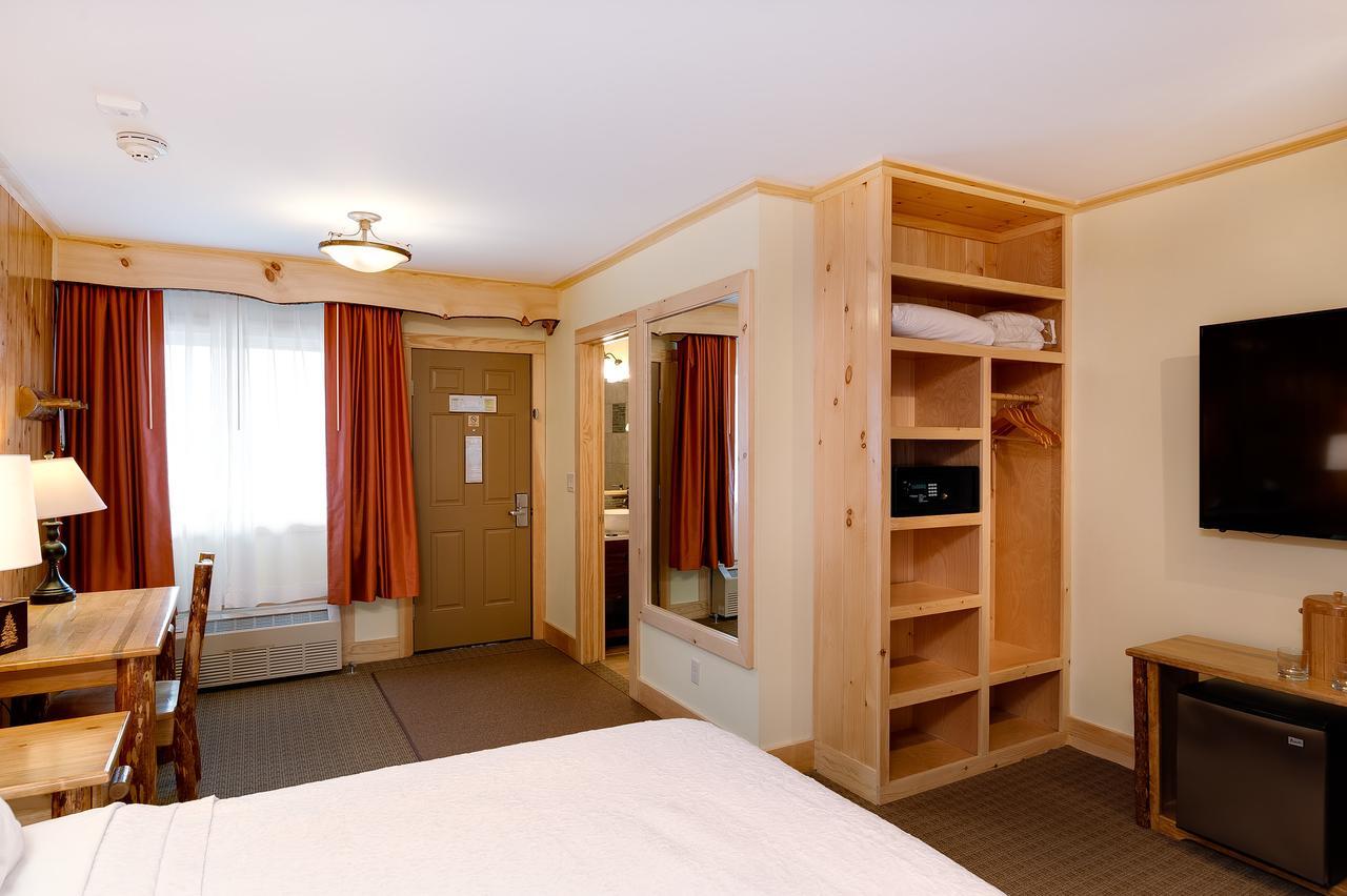 Adirondack Spruce Lodge Уилмингтон Экстерьер фото